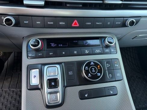 Used 2025 Hyundai Palisade SEL AWD/4WD image 18
