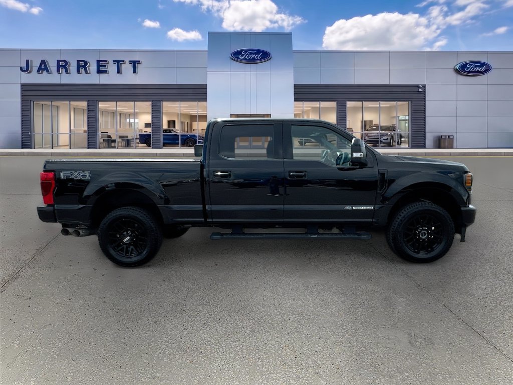 Certified 2022 Ford F250 Lariat w/ Black Appearance Package AWD/4WD image 8