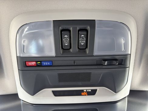 Certified 2024 Subaru Crosstrek 2.0i Premium image 27