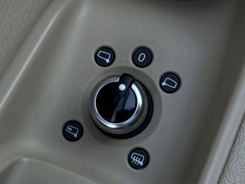 Used 2019 Audi Q7 3.0T Premium w/ Cold Weather Package image 43