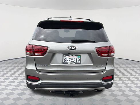 Used 2019 Kia Sorento EX FWD image 6