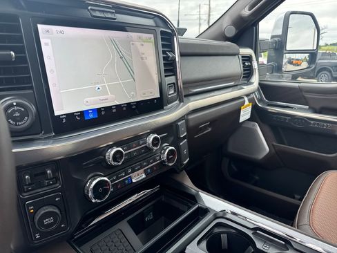 New 2026 Ford F250 4x4 Crew Cab Super Duty image 30