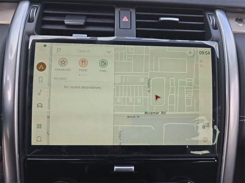 New 2026 Land Rover Discovery Limited Edition image 24