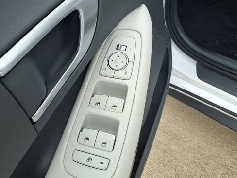 New 2026 Hyundai Sonata SE FWD image 19
