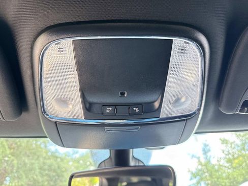 Used 2020 Dodge Durango SXT RWD image 44