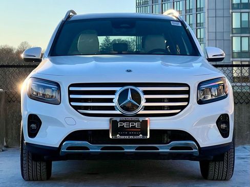 Certified 2026 Mercedes-Benz GLB 250 4MATIC image 3