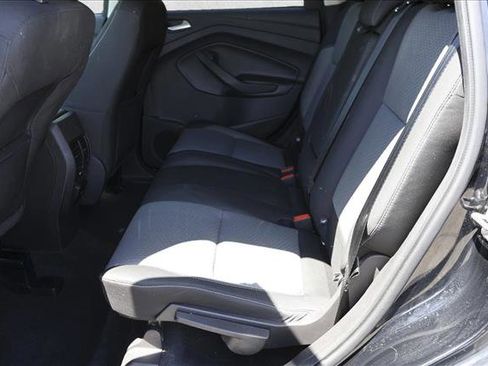 Used 2017 Ford Escape SE w/ Equipment Group 201A AWD/4WD image 22