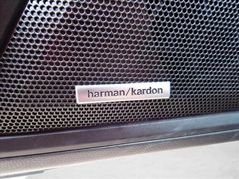 Used 2023 Subaru Outback Limited XT image 16