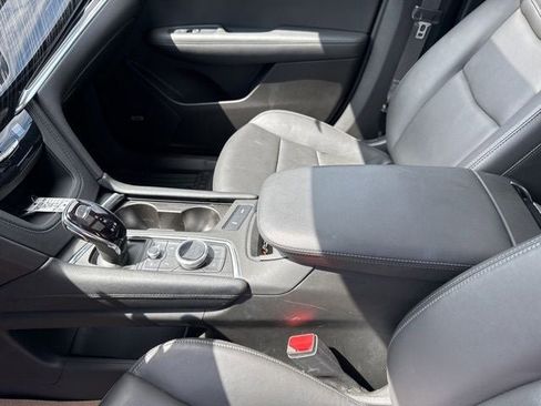Used 2024 Cadillac XT6 Premium Luxury w/ Technology Package FWD image 14