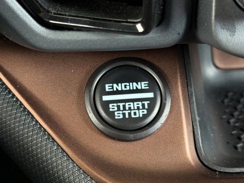 Used 2021 Ford Bronco Sport Outer Banks AWD/4WD image 24