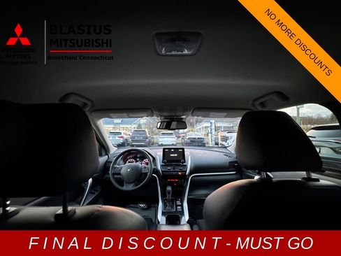 Used 2023 Mitsubishi Eclipse Cross SE image 29