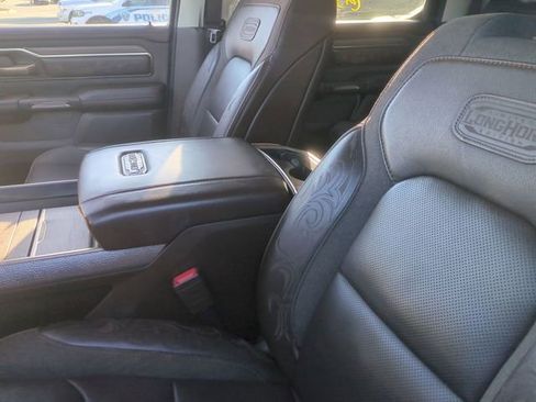 Used 2025 RAM 1500 Limited AWD/4WD image 13