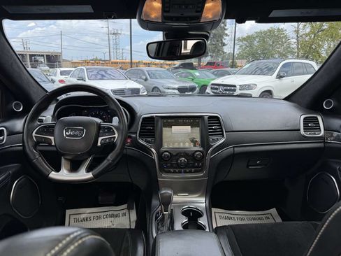 Used 2017 Jeep Grand Cherokee SRT AWD/4WD image 22