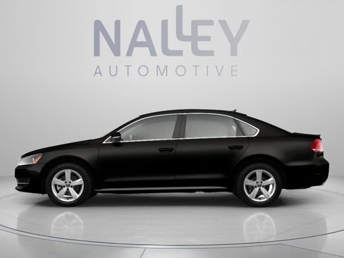 Used 2013 Volkswagen Passat 2.5 SE FWD image 2