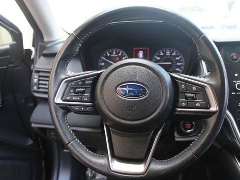 Used 2023 Subaru Outback Premium AWD/4WD image 8