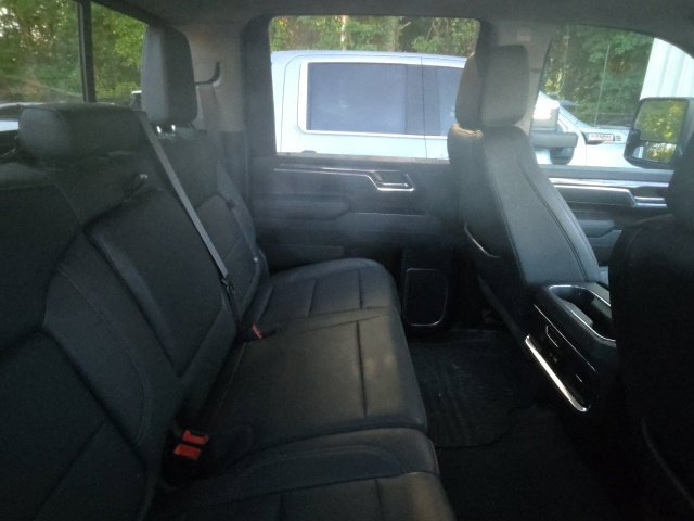Used 2026 Chevrolet Silverado 2500 LTZ w/ LTZ Plus Package AWD/4WD image 10