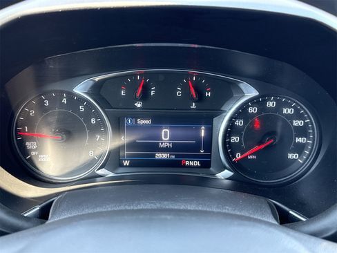 Used 2023 Chevrolet Equinox LT image 18