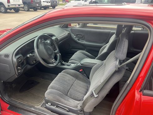 Used 2001 Pontiac Grand Prix GT w/ Opt Pkg 1 FWD image 10