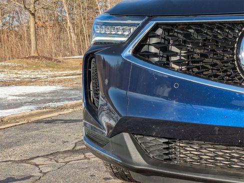 Certified 2023 Acura RDX w/ Technology Package image 9