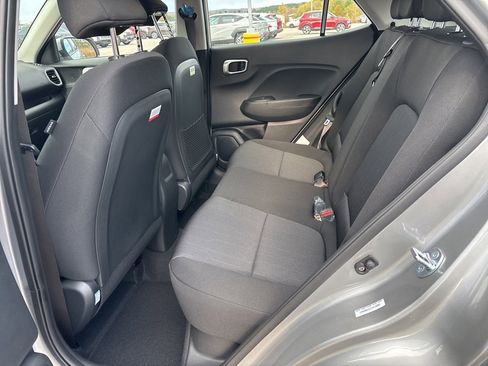 New 2026 Hyundai Venue SE image 10