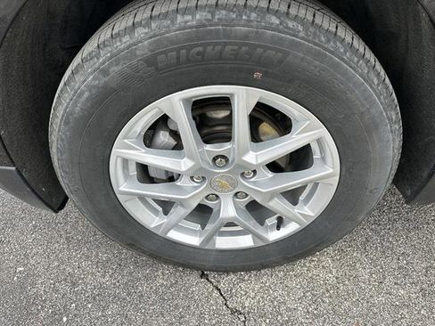 Used 2024 Chevrolet Equinox LT w/ LPO, Floor Liner Package image 18