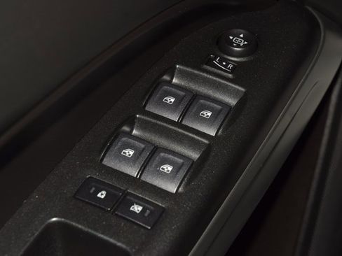 Used 2022 Chevrolet Colorado ZR2 image 44