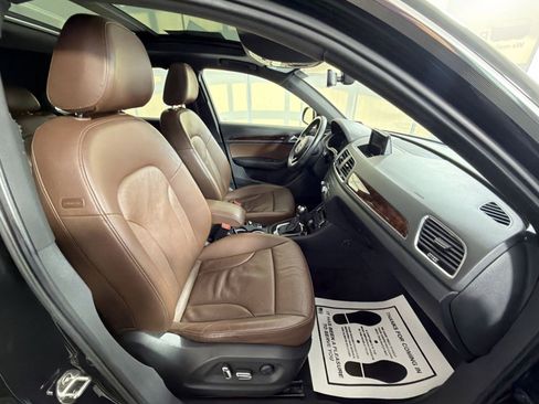 Used 2017 Audi Q3 2.0T Premium Plus w/ Premium Plus Package image 27