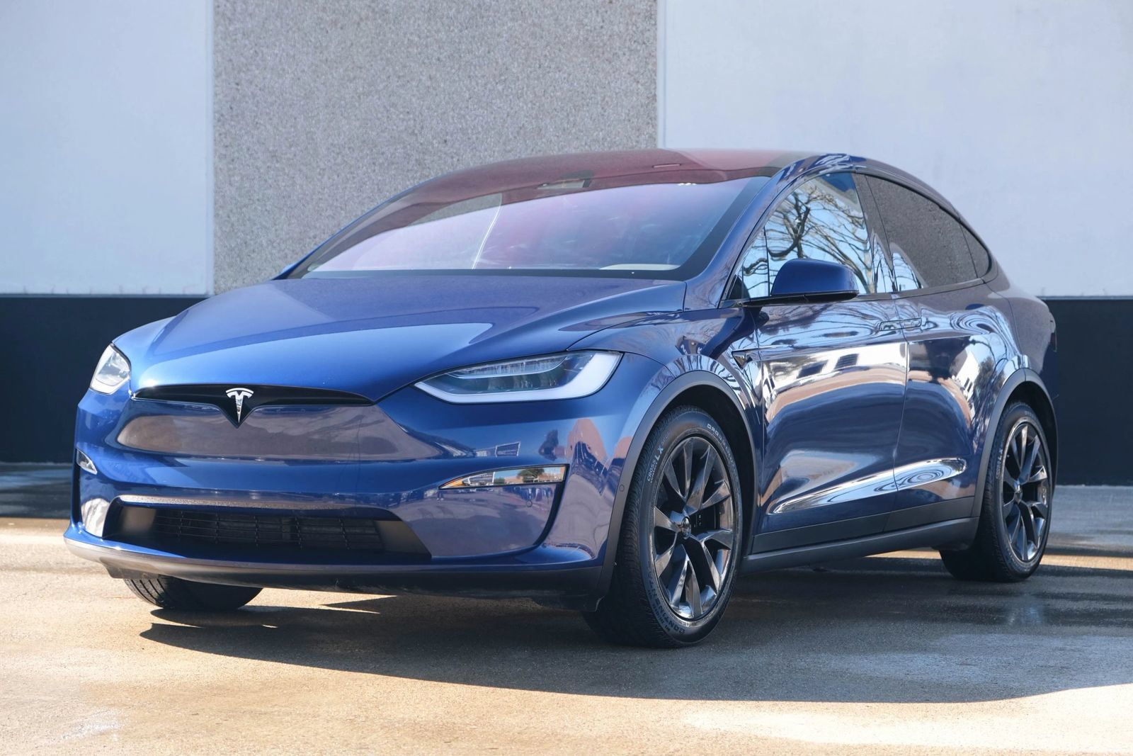 Used 2023 Tesla Model X Plaid AWD/4WD image 5