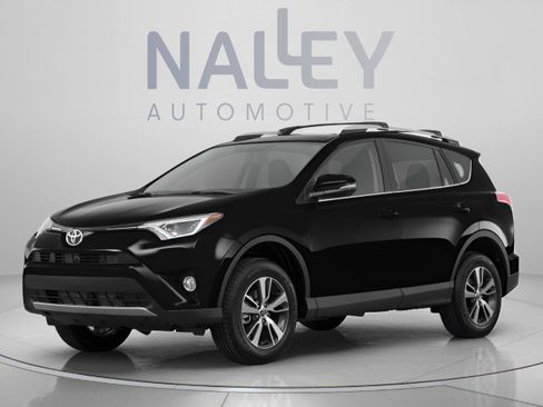 Used 2018 Toyota RAV4 XLE FWD image 1
