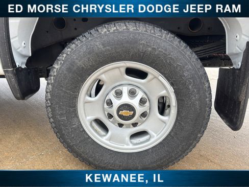 Used 2025 Chevrolet Silverado 2500 W/T w/ WT Convenience Package image 18