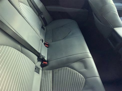 Used 2023 Toyota Camry SE w/ Protection Package (Q2) (TMS) image 8