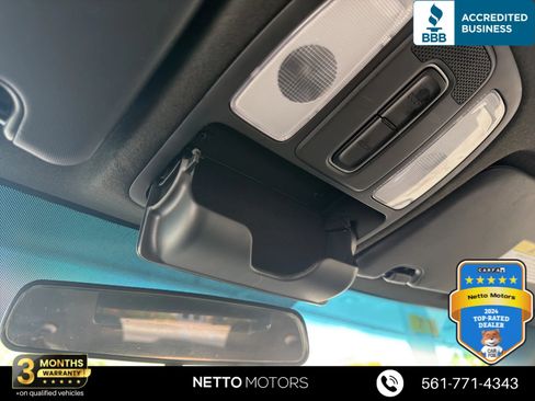 Used 2016 Kia Soul FWD image 30