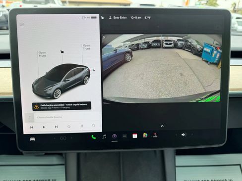 Used 2021 Tesla Model 3 Standard Range Plus image 18