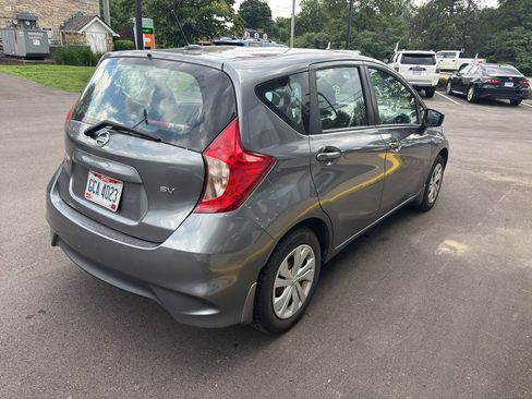 Used 2018 Nissan Versa Note SV FWD image 4