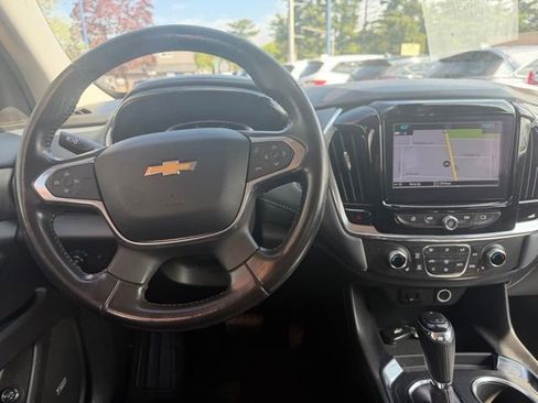 Used 2019 Chevrolet Traverse LT w/ LPO, Blackout Package AWD/4WD image 20