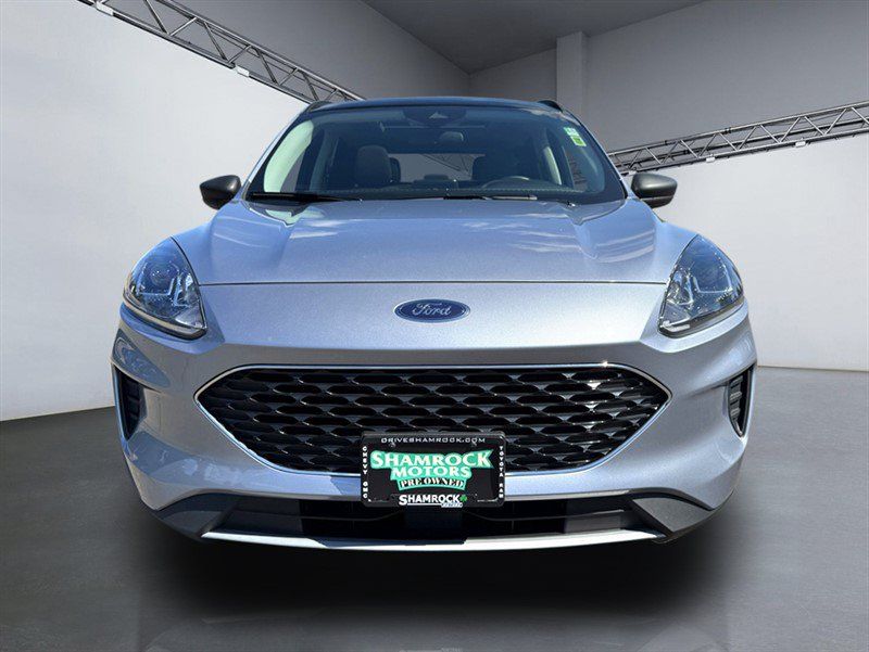 Used 2022 Ford Escape SE w/ Cold Weather Package AWD/4WD image 10