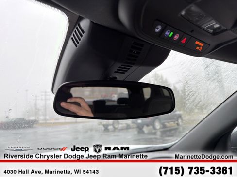 Used 2025 Chevrolet Traverse LT AWD/4WD image 19