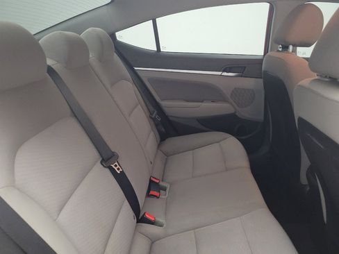 Used 2020 Hyundai Elantra SEL FWD image 19