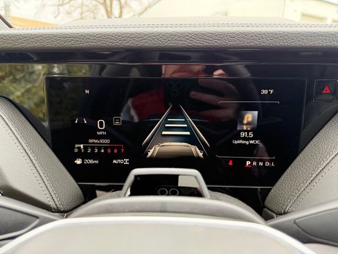 New 2026 GMC Yukon XL Denali image 19