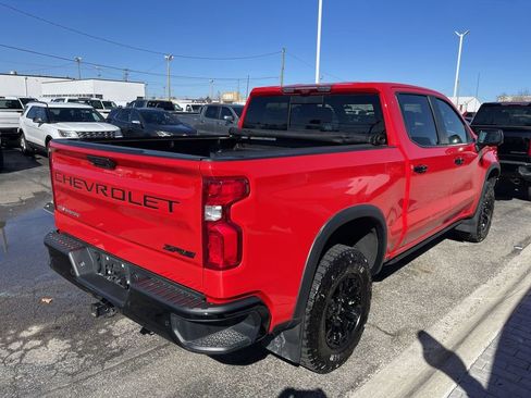 Used 2023 Chevrolet Silverado 1500 ZR2 w/ Technology Package image 9