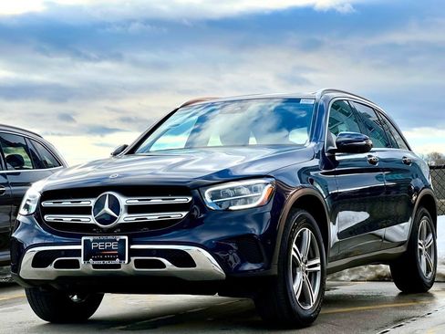 Certified 2022 Mercedes-Benz GLC 300 4MATIC image 4