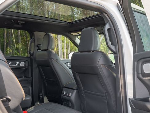 New 2026 Ford Explorer Tremor w/ Tremor Ultimate Package AWD/4WD image 11