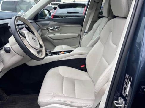 Used 2023 Volvo XC90 T8 Plus w/ Protection Package image 2