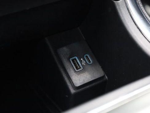 Used 2022 Ford Edge Titanium image 20