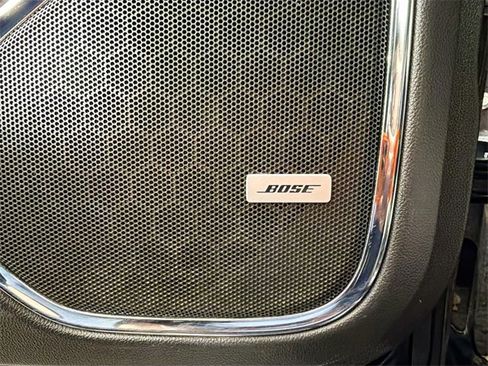 Used 2020 GMC Yukon XL Denali image 18