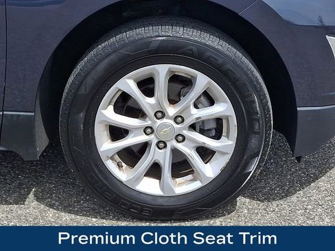 Used 2018 Chevrolet Equinox LT AWD/4WD image 25