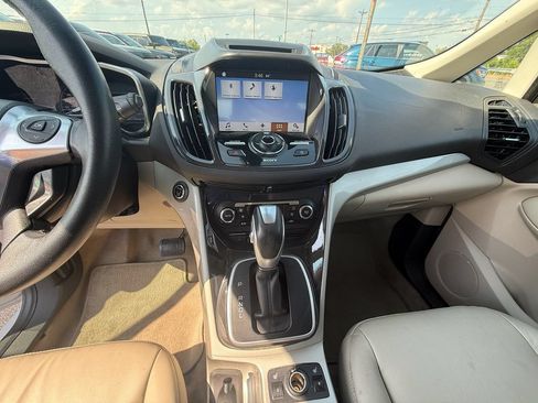 Used 2016 Ford C-MAX SEL w/ Equipment Group 301A FWD image 15
