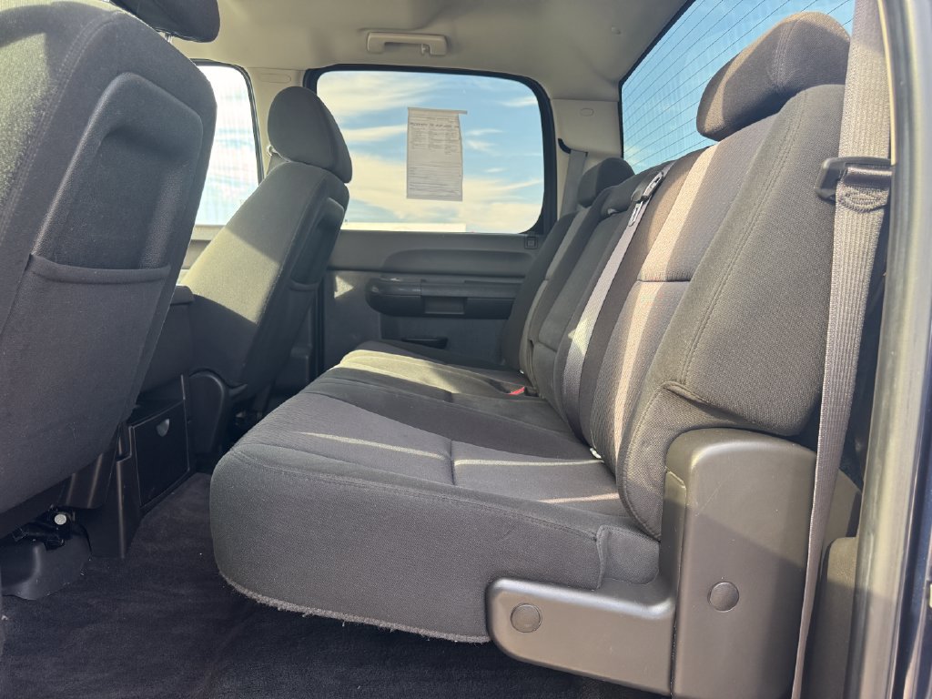 Used 2011 Chevrolet Silverado 3500 LT w/ Interior Plus Package AWD/4WD image 35