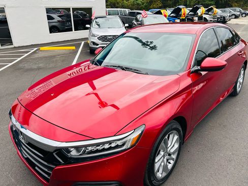 Used 2019 Honda Accord LX image 1