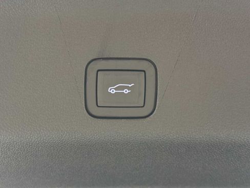 New 2026 GMC Yukon XL Denali AWD/4WD image 21